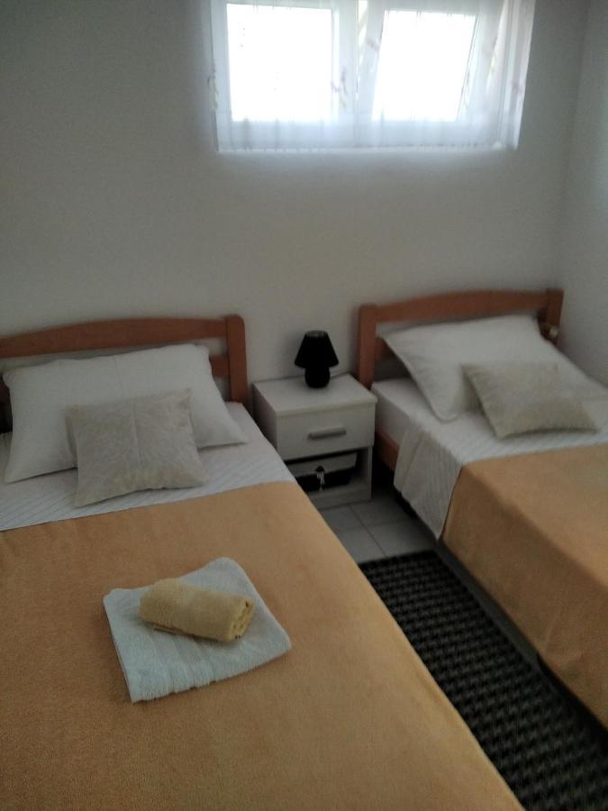 Apartment Anny Pula Exterior foto